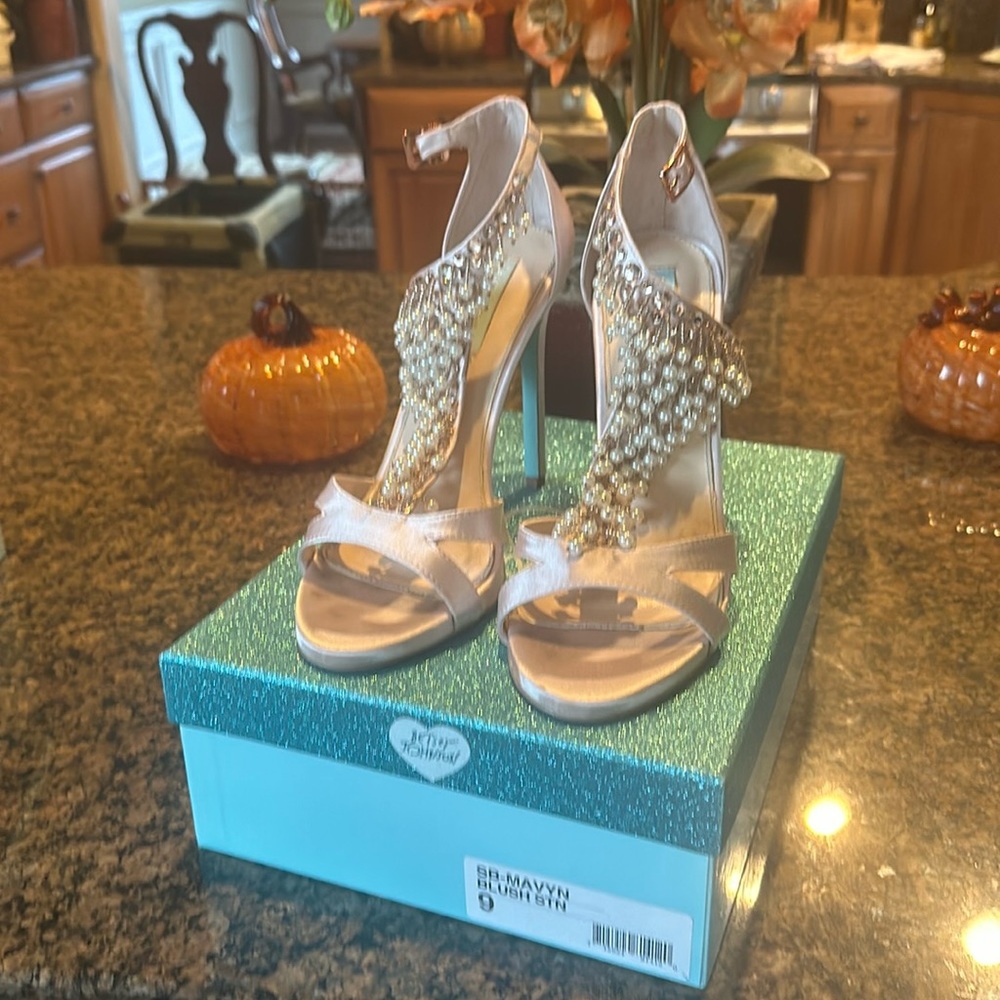 Betsy Johnson Mavyn Blush Satin Heels